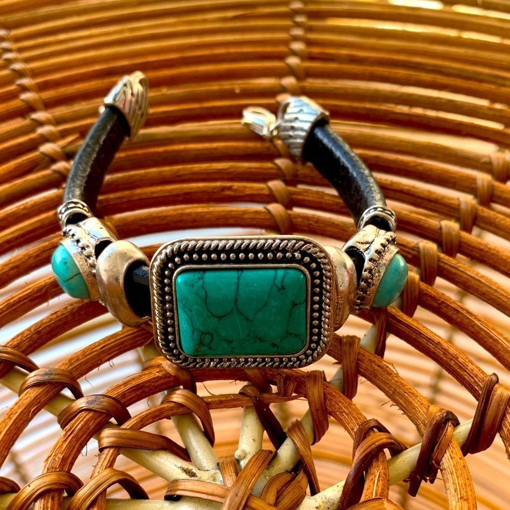Artisan Crafted Turquoise Vegan Leather Western, Boho Style Bracelet
